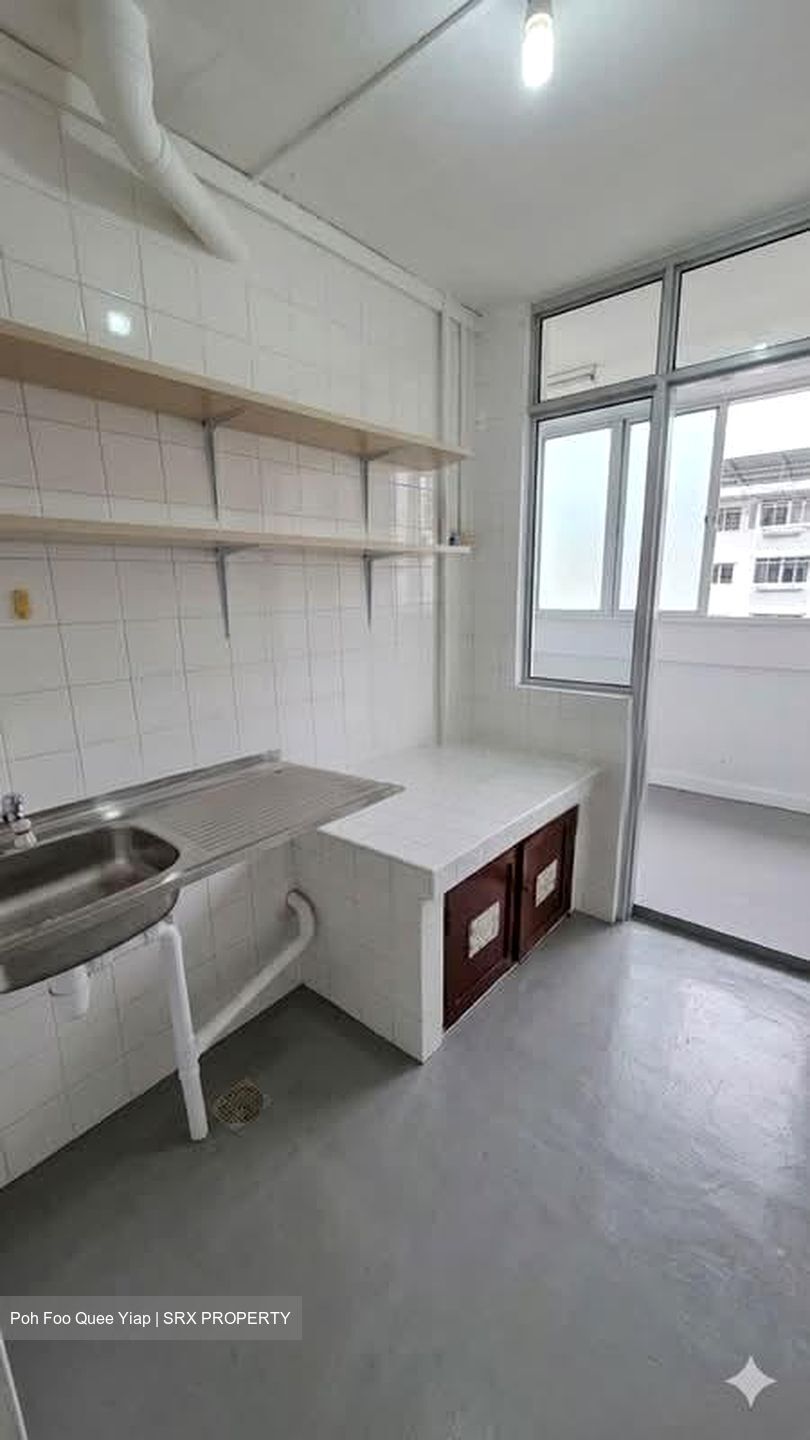 Blk 72 Circuit Road (Geylang), HDB 2 Rooms #568330071